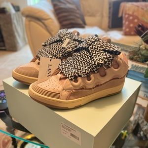 Lanvin curb sneakers ( size 8w )